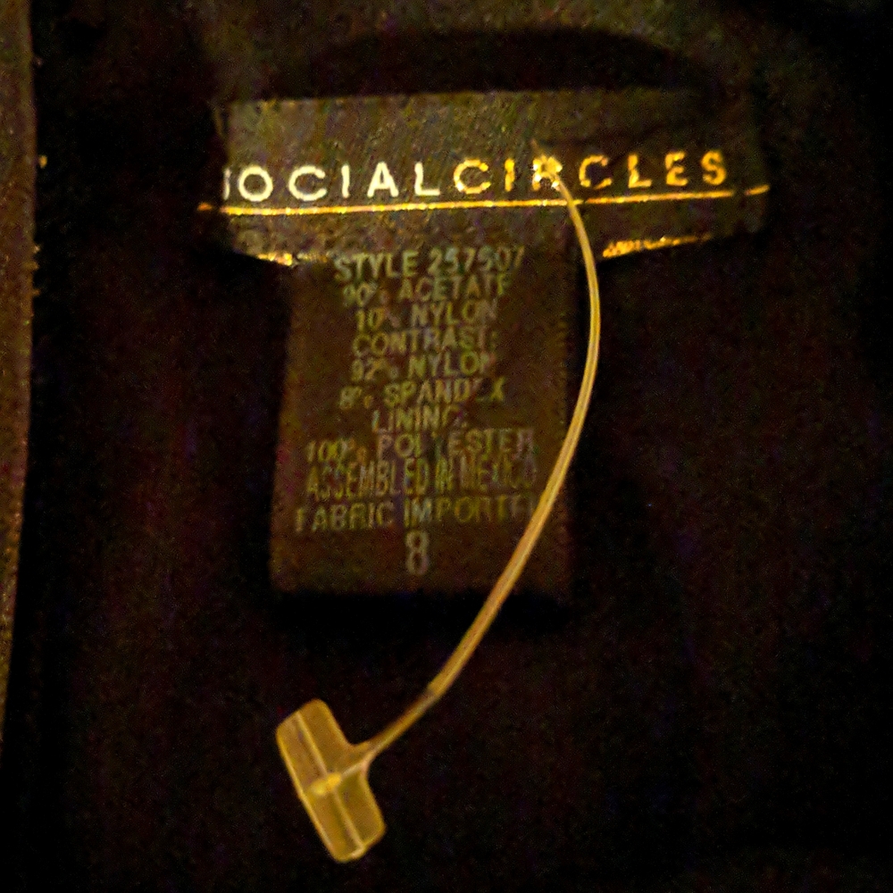 SOCIAL CIRCLES - Picture 3 of 4